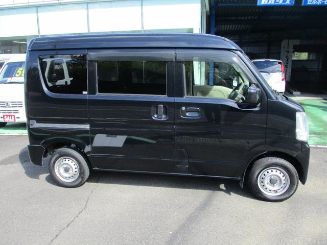 エブリイ ＰＣリミテッド　ＡＴ　両側スライドドア　電動格納ミラー　盗難防止システム　ＡＢＳ　エアコン　パワーステアリング　パワーウィンドウ　運転席エアバッグ　助手席エアバッグ　ＣＤ（10枚目）