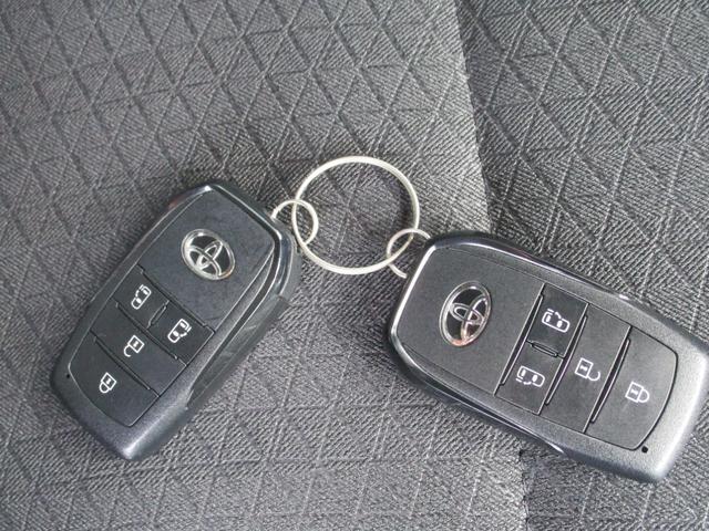 ノア Ｓ－Ｇ　バックカメラ　ナビ　クリアランスソナー　オートクルーズコントロール　レーンアシスト　衝突被害軽減システム　両側電動スライドドア　オートマチックハイビーム　ＬＥＤヘッドランプ　スマートキー（11枚目）