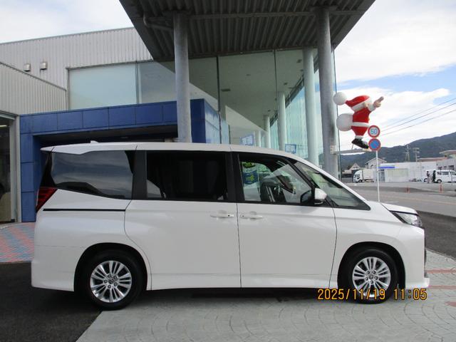 ノア Ｓ－Ｇ　バックカメラ　ナビ　クリアランスソナー　オートクルーズコントロール　レーンアシスト　衝突被害軽減システム　両側電動スライドドア　オートマチックハイビーム　ＬＥＤヘッドランプ　スマートキー（15枚目）