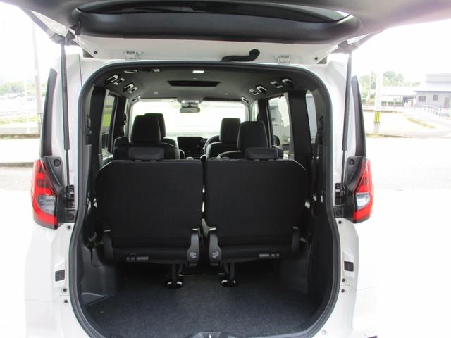 ノア Ｓ－Ｇ　バックカメラ　ナビ　クリアランスソナー　オートクルーズコントロール　レーンアシスト　衝突被害軽減システム　両側電動スライドドア　オートマチックハイビーム　ＬＥＤヘッドランプ　スマートキー（19枚目）