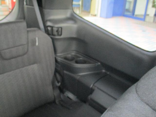 ノア Ｓ－Ｇ　バックカメラ　ナビ　クリアランスソナー　オートクルーズコントロール　レーンアシスト　衝突被害軽減システム　両側電動スライドドア　オートマチックハイビーム　ＬＥＤヘッドランプ　スマートキー（28枚目）