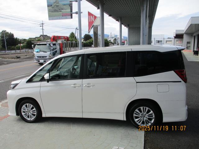 ノア Ｓ－Ｇ　バックカメラ　ナビ　クリアランスソナー　オートクルーズコントロール　レーンアシスト　衝突被害軽減システム　両側電動スライドドア　オートマチックハイビーム　ＬＥＤヘッドランプ　スマートキー（37枚目）