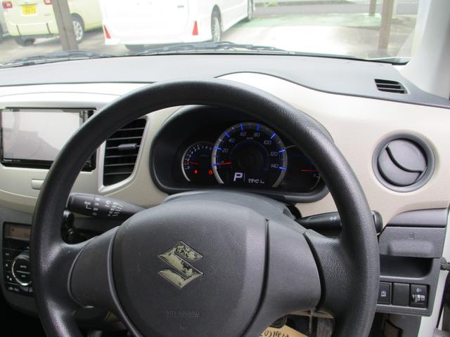 ワゴンＲ ＦＸ　ナビ　アイドリングストップ　電動格納ミラー　ベンチシート　ＣＶＴ　盗難防止システム　ＡＢＳ　衝突安全ボディ　エアコン　パワーステアリング　パワーウィンドウ（3枚目）