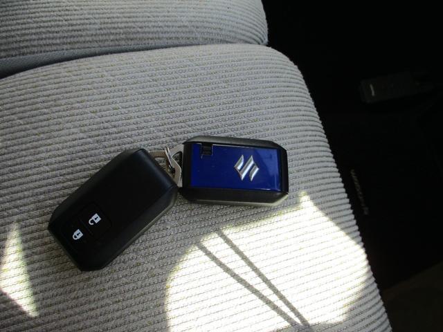 �t���Ăĕ֗��I�ƂĂ��l�C�̍��������̃X�}�[�g�L�[�V�X�e���B�L�[���g�т��Ă��邾���ŁA�h�A���b�N�̊J���тɃG���W���̎n�����\�ȑ����ł��B�v�b�V���X�^�[�g�ł��̂ŃG���W���̎n�����{�^�������������ł�