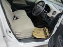 ワゴンＲ ＦＸ　ナビ　アイドリングストップ　電動格納ミラー　ベンチシート　ＣＶＴ　盗難防止システム　ＡＢＳ　衝突安全ボディ　エアコン　パワーステアリング　パワーウィンドウ（7枚目）