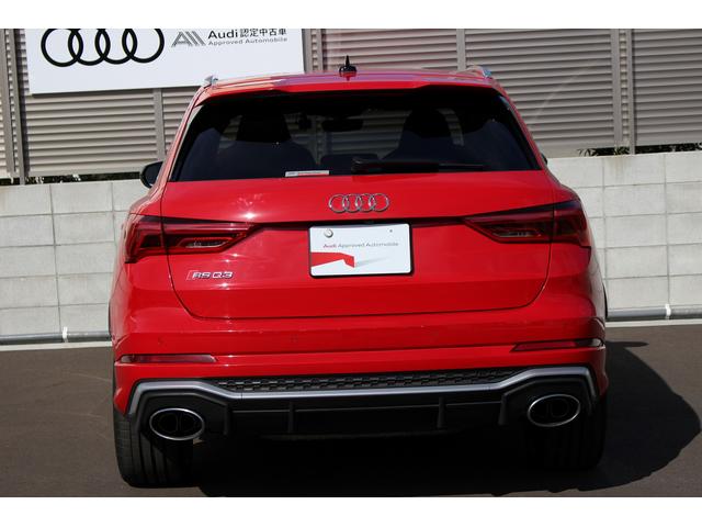 アウディ ＲＳ Ｑ３