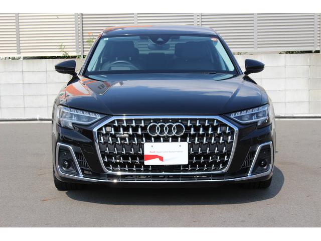 Ａ８ Ｌ　６０ＴＦＳＩクワトロ　認定中古車　ＭＭＩナビ　ＴＶチューナー　マトリクスＬＥＤ　サラウンドビューカメラ　パークアシスト　ワイヤレスチャージ（8枚目）