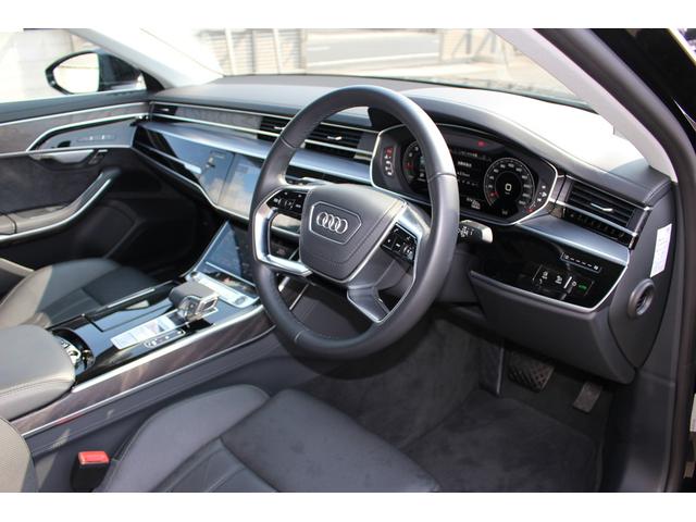 Ａ８ Ｌ　６０ＴＦＳＩクワトロ　認定中古車　ＭＭＩナビ　ＴＶチューナー　マトリクスＬＥＤ　サラウンドビューカメラ　パークアシスト　ワイヤレスチャージ（9枚目）