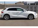 Ａ３ スポーツバック３０ＴＦＳＩアドバンスド　認定中古車　ナビＰＫＧ　ＡＣＣ　リヤビューカメラ　ＴＶチューナー　プライバシーガラス　ＬＥＤ（6枚目）