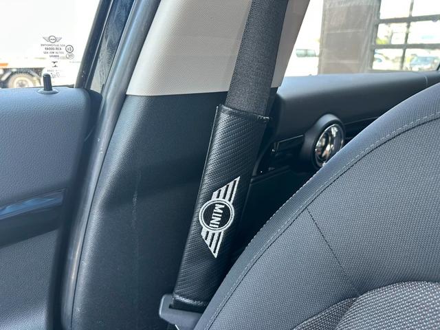 ＭＩＮＩ クーパーＤ　クロスオーバー　ＥＴＣ　バックカメラ　クリアランスソナー　オートクルーズコントロール　パークアシスト　衝突被害軽減システム　ナビ　オートライト　電動リアゲート　アルミホイール　スマートキー　アイドリングストップ　ＡＴ（47枚目）
