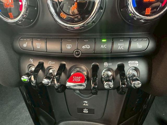 ＭＩＮＩ クーパー　コンバーチブル　クラシック・トリム　オープンカー　ＥＴＣ　バックカメラ　ナビ　クリアランスソナー　オートクルーズコントロール　衝突被害軽減システム　オートライト　ＬＥＤヘッドランプ　ＡＴ　スマートキー　アイドリングストップ（7枚目）