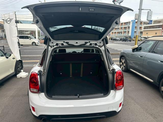 MINI クーパーS E クロスオーバー オール4 4WD ETC バックカメラ クリアランスソナー オートクルーズコントロール パワーシート 衝突被害軽減システム ナビ LEDヘッドランプ 電動リアゲート(6枚目)
