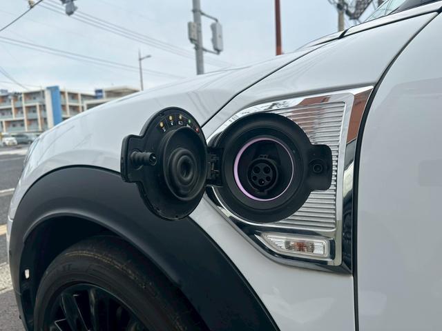 MINI クーパーS E クロスオーバー オール4 4WD ETC バックカメラ クリアランスソナー オートクルーズコントロール パワーシート 衝突被害軽減システム ナビ LEDヘッドランプ 電動リアゲート(10枚目)