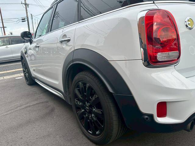 MINI クーパーS E クロスオーバー オール4 4WD ETC バックカメラ クリアランスソナー オートクルーズコントロール パワーシート 衝突被害軽減システム ナビ LEDヘッドランプ 電動リアゲート(15枚目)