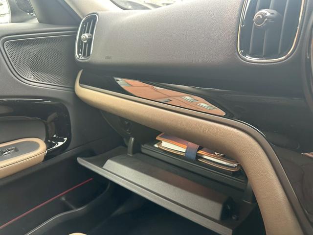 MINI クーパーS E クロスオーバー オール4 4WD ETC バックカメラ クリアランスソナー オートクルーズコントロール パワーシート 衝突被害軽減システム ナビ LEDヘッドランプ 電動リアゲート(47枚目)