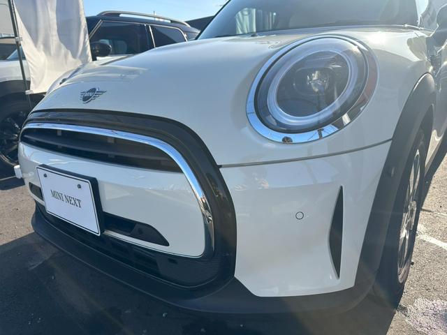 MINI クーパー クラシック・トリム ドライブレコーダー バックカメラ クリアランスソナー オートクルーズコントロール パークアシスト 衝突被害軽減システム アルミホイール オートライト LEDヘッドランプ スマートキー(14枚目)