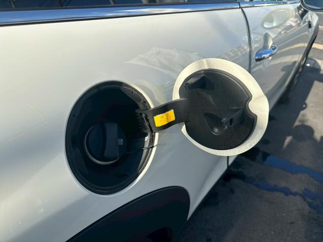 MINI クーパー クラシック・トリム ドライブレコーダー バックカメラ クリアランスソナー オートクルーズコントロール パークアシスト 衝突被害軽減システム アルミホイール オートライト LEDヘッドランプ スマートキー(20枚目)