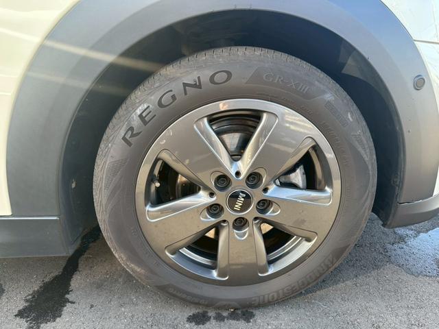 MINI クーパー クラシック・トリム ドライブレコーダー バックカメラ クリアランスソナー オートクルーズコントロール パークアシスト 衝突被害軽減システム アルミホイール オートライト LEDヘッドランプ スマートキー(24枚目)