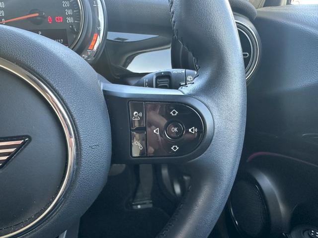 MINI クーパー クラシック・トリム ドライブレコーダー バックカメラ クリアランスソナー オートクルーズコントロール パークアシスト 衝突被害軽減システム アルミホイール オートライト LEDヘッドランプ スマートキー(38枚目)