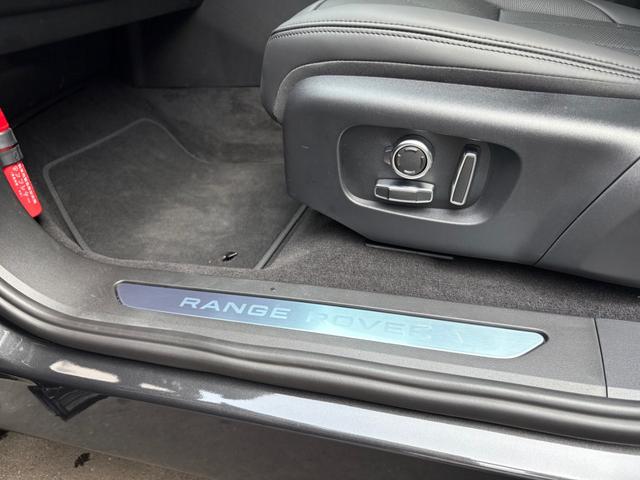 レンジローバーイヴォーク ダイナミック　ＨＳＥ　Ｐ３００ｅ　４ＷＤ　クリアランスソナー　オートクルーズコントロール　レーンアシスト　パワーシート　衝突被害軽減システム　サンルーフ　ナビ　ＬＥＤヘッドランプ　アルミホイール　スマートキー　電動格納ミラー　ＡＴ（45枚目）