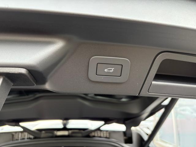レンジローバーヴェラール ダイナミック SE P400e 4WD クリアランスソナー パワーシート サンルーフ ナビ アルミホイール シートヒーター AT エアコン(29枚目)