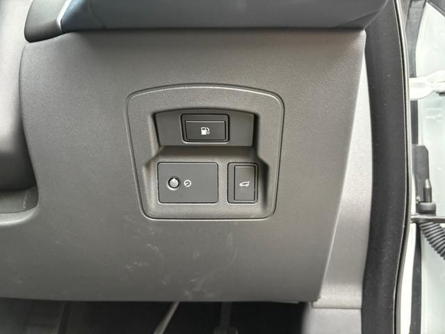 レンジローバーヴェラール ダイナミック SE P400e 4WD クリアランスソナー パワーシート サンルーフ ナビ アルミホイール シートヒーター AT エアコン(57枚目)