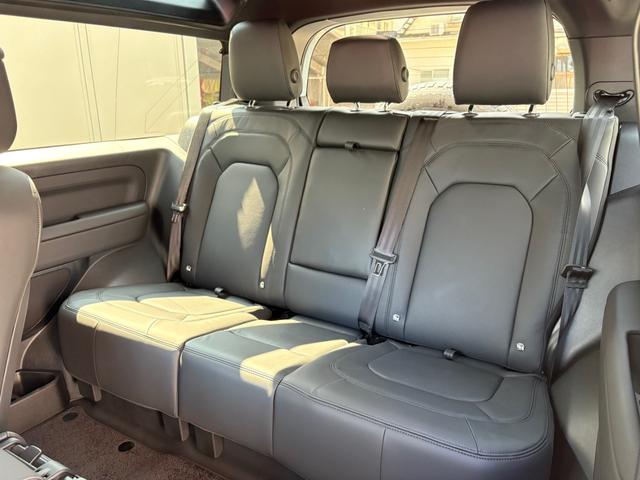 ディフェンダー 90X-ダイナミックHSE D350 4WD 全周囲カメラ クリアランスソナー オートクルーズコントロール パワーシート 衝突被害軽減システム サンルーフ ナビ LEDヘッドランプ スマートキー アイドリングストップ 電動格納ミラー(5枚目)