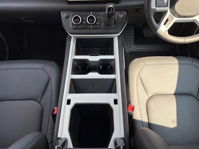 ディフェンダー 90X-ダイナミックHSE D350 4WD 全周囲カメラ クリアランスソナー オートクルーズコントロール パワーシート 衝突被害軽減システム サンルーフ ナビ LEDヘッドランプ スマートキー アイドリングストップ 電動格納ミラー(46枚目)