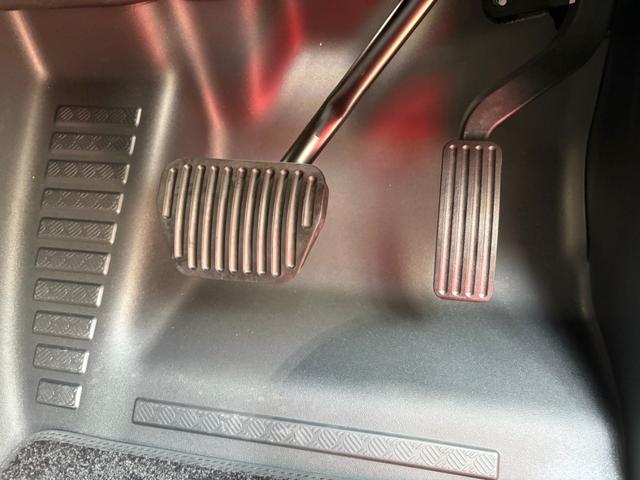 ディフェンダー 90X-ダイナミックHSE D350 4WD 全周囲カメラ クリアランスソナー オートクルーズコントロール パワーシート 衝突被害軽減システム サンルーフ ナビ LEDヘッドランプ スマートキー アイドリングストップ 電動格納ミラー(56枚目)