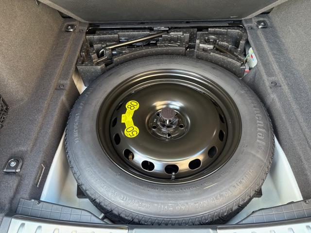 Fペイス プレステージ クリアランスソナー ナビ アルミホイール AT(5枚目)