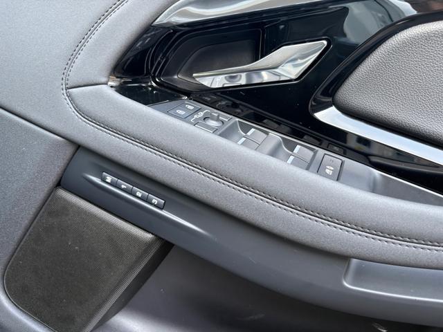 レンジローバーイヴォーク SE P200 4WD 全周囲カメラ クリアランスソナー オートクルーズコントロール パワーシート 衝突被害軽減システム ナビ LEDヘッドランプ 電動リアゲート アルミホイール キーレスエントリー AT(65枚目)