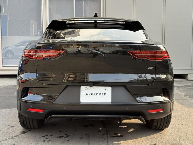 Iペイス ブラックエディション 4WD 全周囲カメラ クリアランスソナー オートクルーズコントロール レーンアシスト パワーシート 衝突被害軽減システム サンルーフ ナビ オートライト アルミホイール(6枚目)