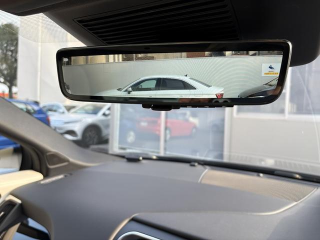 Iペイス ブラックエディション 4WD 全周囲カメラ クリアランスソナー オートクルーズコントロール レーンアシスト パワーシート 衝突被害軽減システム サンルーフ ナビ オートライト アルミホイール(27枚目)