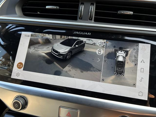 Iペイス ブラックエディション 4WD 全周囲カメラ クリアランスソナー オートクルーズコントロール レーンアシスト パワーシート 衝突被害軽減システム サンルーフ ナビ オートライト アルミホイール(29枚目)