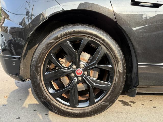 Iペイス ブラックエディション 4WD 全周囲カメラ クリアランスソナー オートクルーズコントロール レーンアシスト パワーシート 衝突被害軽減システム サンルーフ ナビ オートライト アルミホイール(66枚目)