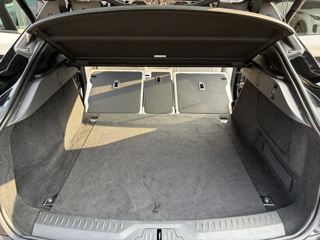 Iペイス ブラックエディション 4WD 全周囲カメラ クリアランスソナー オートクルーズコントロール レーンアシスト パワーシート 衝突被害軽減システム サンルーフ ナビ オートライト アルミホイール(67枚目)