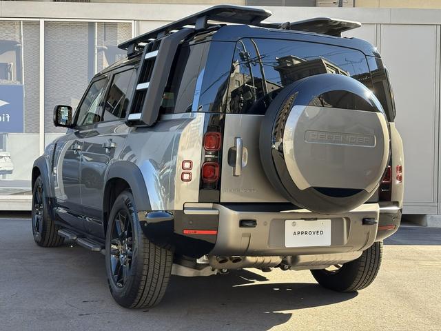 ディフェンダー １１０Ｘ－ダイナミックＳＥ　Ｄ３５０　４ＷＤ　全周囲カメラ　クリアランスソナー　オートクルーズコントロール　ナビ　アルミホイール　電動格納ミラー　ＡＴ　ＵＳＢ　Ｂｌｕｅｔｏｏｔｈ　エアコン　パワーウィンドウ　運転席エアバッグ（30枚目）