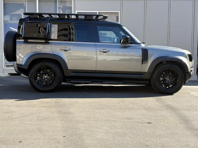 ディフェンダー １１０Ｘ－ダイナミックＳＥ　Ｄ３５０　４ＷＤ　全周囲カメラ　クリアランスソナー　オートクルーズコントロール　ナビ　アルミホイール　電動格納ミラー　ＡＴ　ＵＳＢ　Ｂｌｕｅｔｏｏｔｈ　エアコン　パワーウィンドウ　運転席エアバッグ（33枚目）