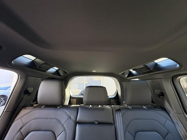 ディフェンダー １１０Ｘ－ダイナミックＳＥ　Ｄ３５０　４ＷＤ　全周囲カメラ　クリアランスソナー　オートクルーズコントロール　ナビ　アルミホイール　電動格納ミラー　ＡＴ　ＵＳＢ　Ｂｌｕｅｔｏｏｔｈ　エアコン　パワーウィンドウ　運転席エアバッグ（58枚目）