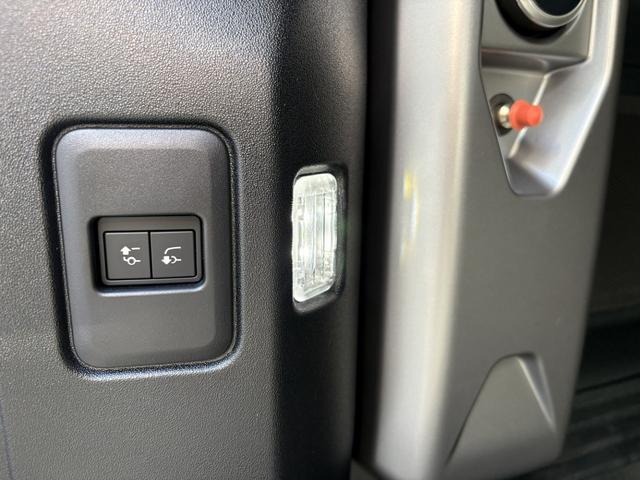 ディフェンダー １１０Ｘ－ダイナミックＳＥ　Ｄ３５０　４ＷＤ　全周囲カメラ　クリアランスソナー　オートクルーズコントロール　ナビ　アルミホイール　電動格納ミラー　ＡＴ　ＵＳＢ　Ｂｌｕｅｔｏｏｔｈ　エアコン　パワーウィンドウ　運転席エアバッグ（59枚目）