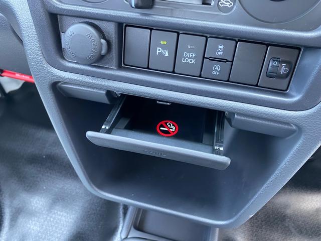 キャリイトラック ＫＣエアコン・パワステ農繁仕様　助手席エアバック　切替式４ＷＤ　パワーウィンドー　運転席エアバッグ　エアコン（17枚目）