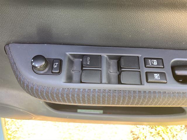 1.5XS ETC ナビ TV アルミホイール スマートキー 電動格納ミラー AT 盗難防止システム 衝突安全ボディ ABS CD MD エアコン パワーステアリング プライバシーガラス(42枚目)