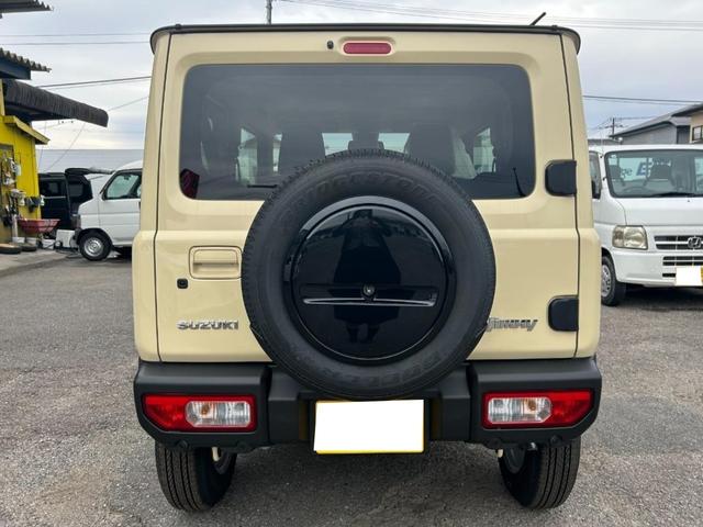 ジムニー ＸＣ　Ｒ７．１０登録車　未使用　４ＷＤ　シフォンアイボリーメタリック／ブラック２トーンルーフ　カロッツェリアナビ７インチ　バックカメラ（8枚目）