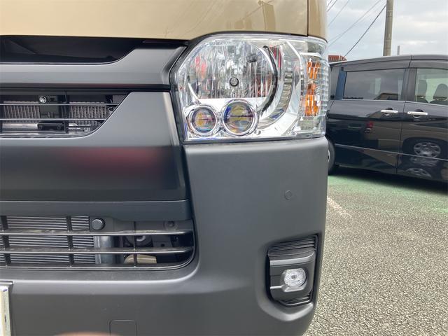 ハイエースバン 4WD バックカメラ フロントカメラ クリアランスソナー レーンアシスト 衝突被害軽減システム 両側電動スライドドア オートマチックハイビーム オートライト スマートキー 電動格納ミラー CVT(14枚目)