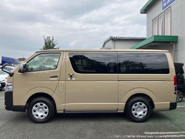 ハイエースバン 4WD バックカメラ フロントカメラ クリアランスソナー レーンアシスト 衝突被害軽減システム 両側電動スライドドア オートマチックハイビーム オートライト スマートキー 電動格納ミラー CVT(15枚目)