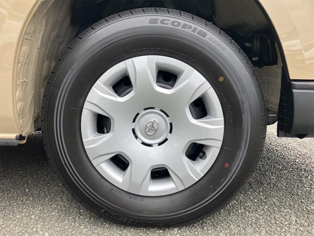 ハイエースバン 4WD バックカメラ フロントカメラ クリアランスソナー レーンアシスト 衝突被害軽減システム 両側電動スライドドア オートマチックハイビーム オートライト スマートキー 電動格納ミラー CVT(23枚目)