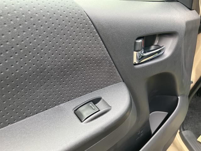 ハイエースバン 4WD バックカメラ フロントカメラ クリアランスソナー レーンアシスト 衝突被害軽減システム 両側電動スライドドア オートマチックハイビーム オートライト スマートキー 電動格納ミラー CVT(48枚目)