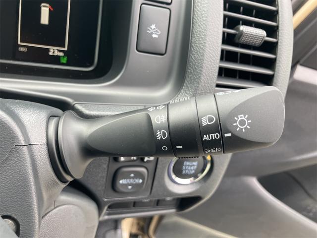 ハイエースバン 4WD バックカメラ フロントカメラ クリアランスソナー レーンアシスト 衝突被害軽減システム 両側電動スライドドア オートマチックハイビーム オートライト スマートキー 電動格納ミラー CVT(57枚目)