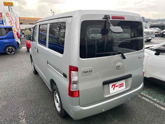 タウンエースバン ＧＬ　クリアランスソナー　衝突被害軽減システム　両側スライドドア　オートライト　アイドリングストップ　ＡＴ　ＥＳＣ　エアコン　パワーステアリング　パワーウィンドウ（15枚目）