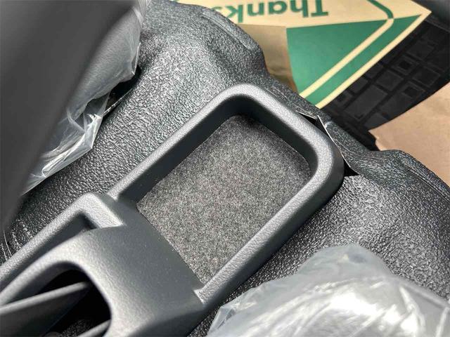 タウンエースバン ＧＬ　クリアランスソナー　衝突被害軽減システム　両側スライドドア　オートライト　アイドリングストップ　ＡＴ　ＥＳＣ　エアコン　パワーステアリング　パワーウィンドウ（42枚目）